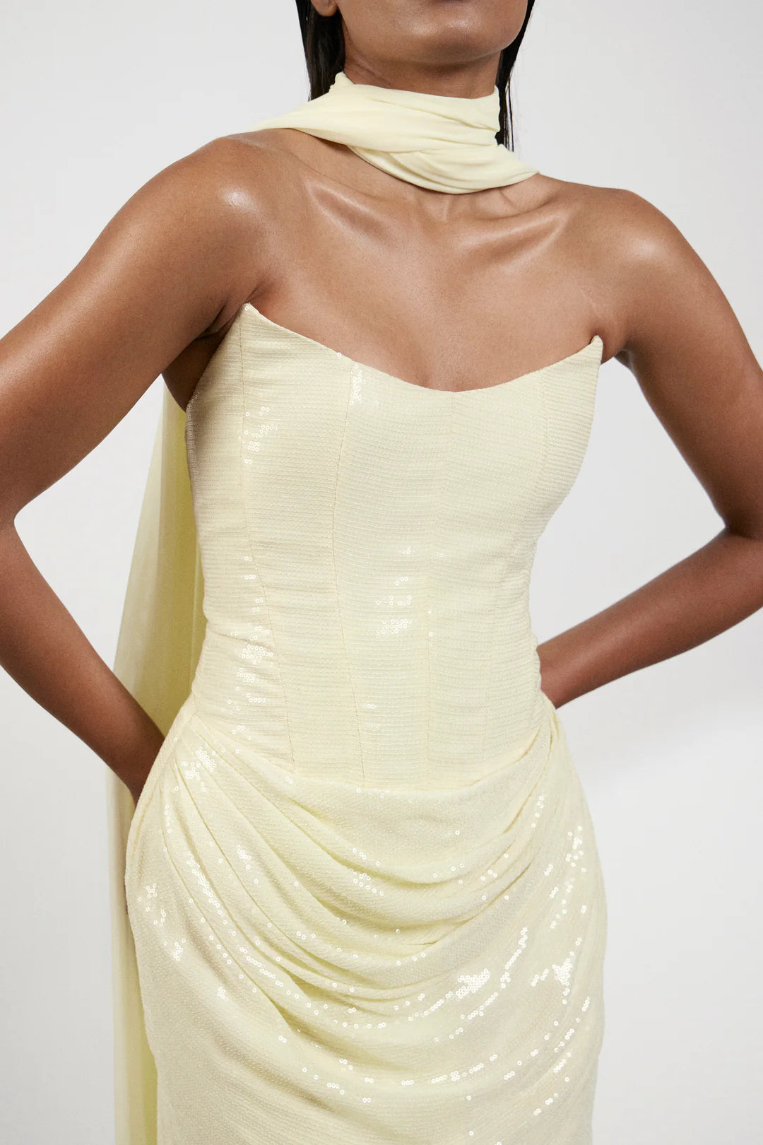 KALEY DRESS IN BUTTER YELLOW