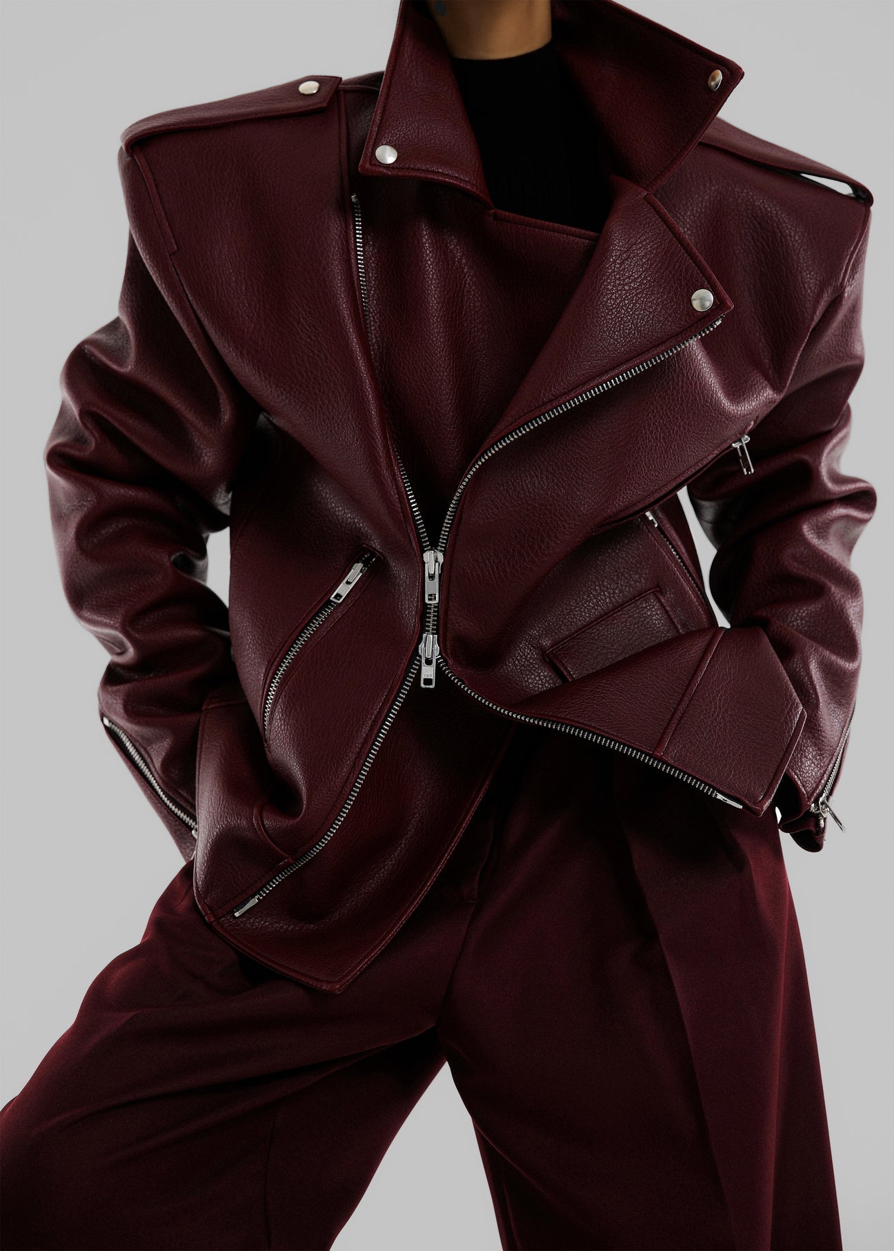 CHICAGO OVERSIZED JACKET IN BURGUNDY