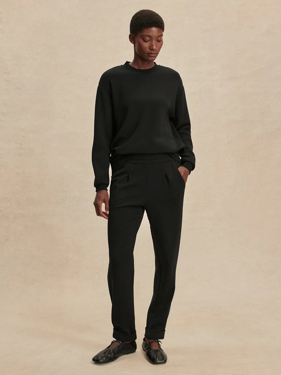 THE ROLLED CUFF PANT 28.5 IN BLACK