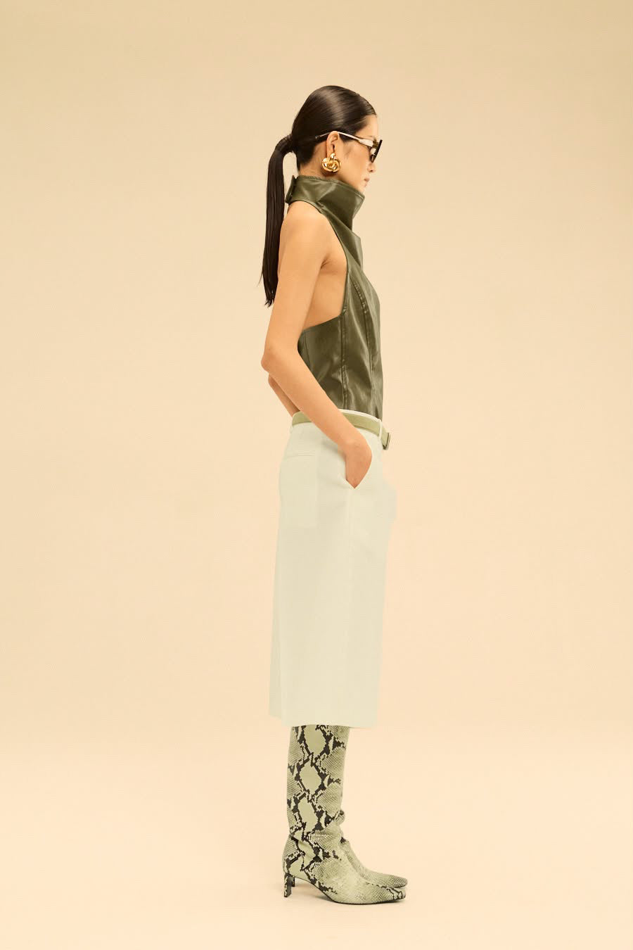 BUSAN TOP IN OLIVE