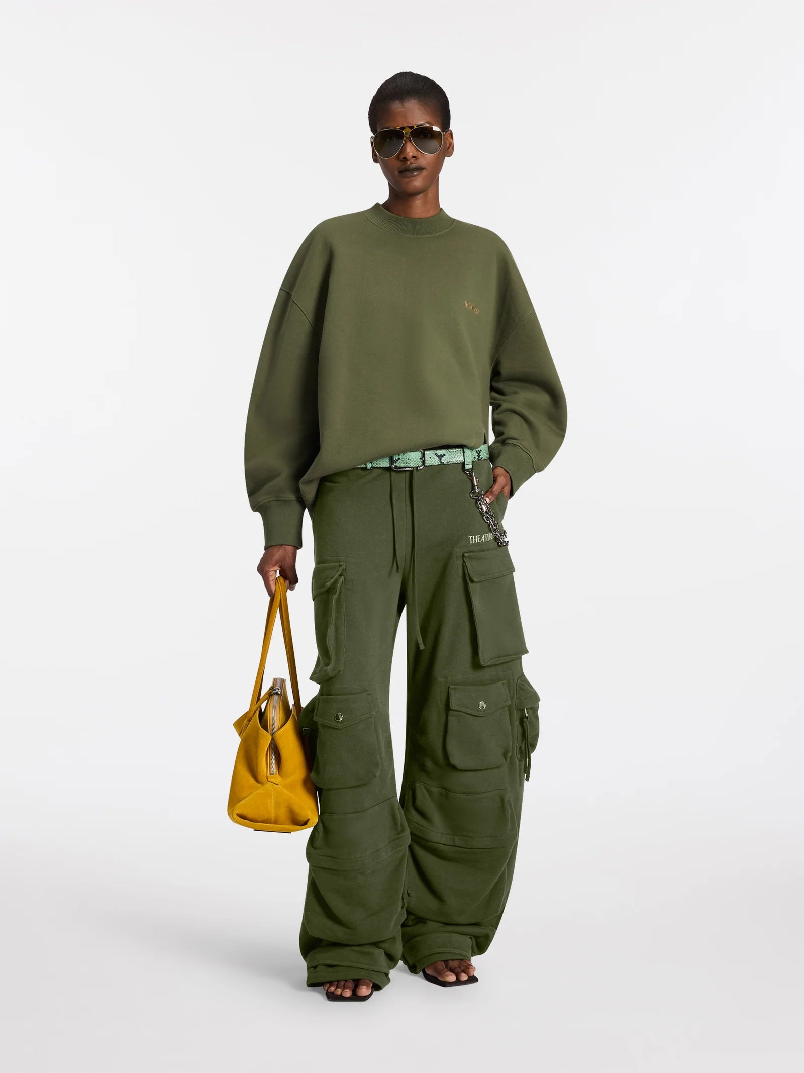 SWEATSHIRT IN FOREST GREEN
