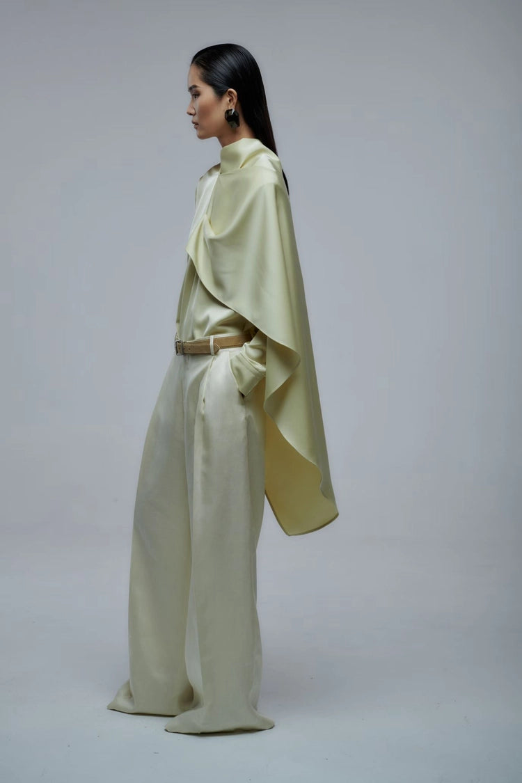 LEILA BLOUSE IN PALE YELLOW
