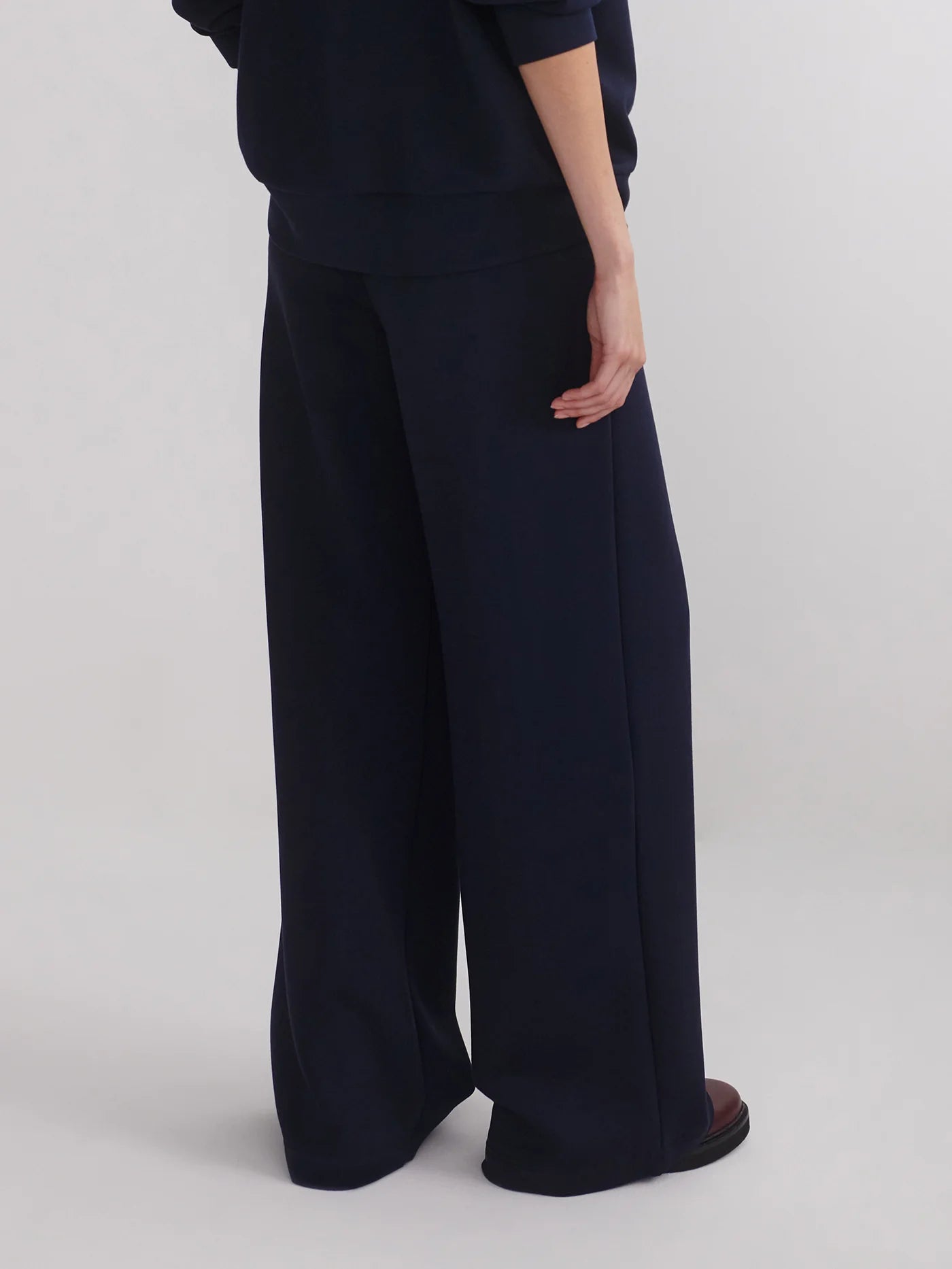 THE EXTRA WIDE LEG PANT 32 NAVY