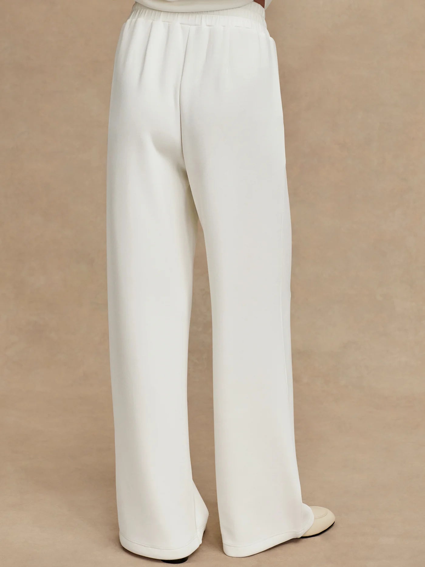 THE EXTRA WIDE LEG PANT 32 IN EGRET