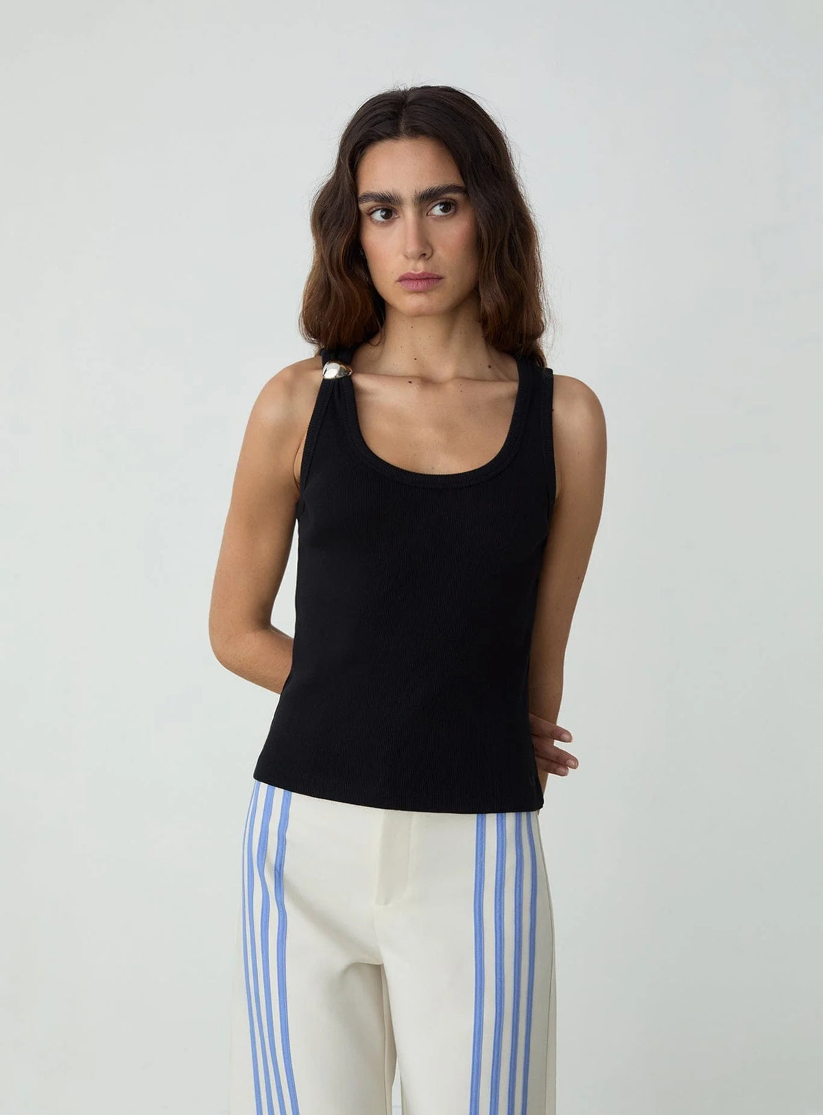 EDEN BLACK TANK TOP