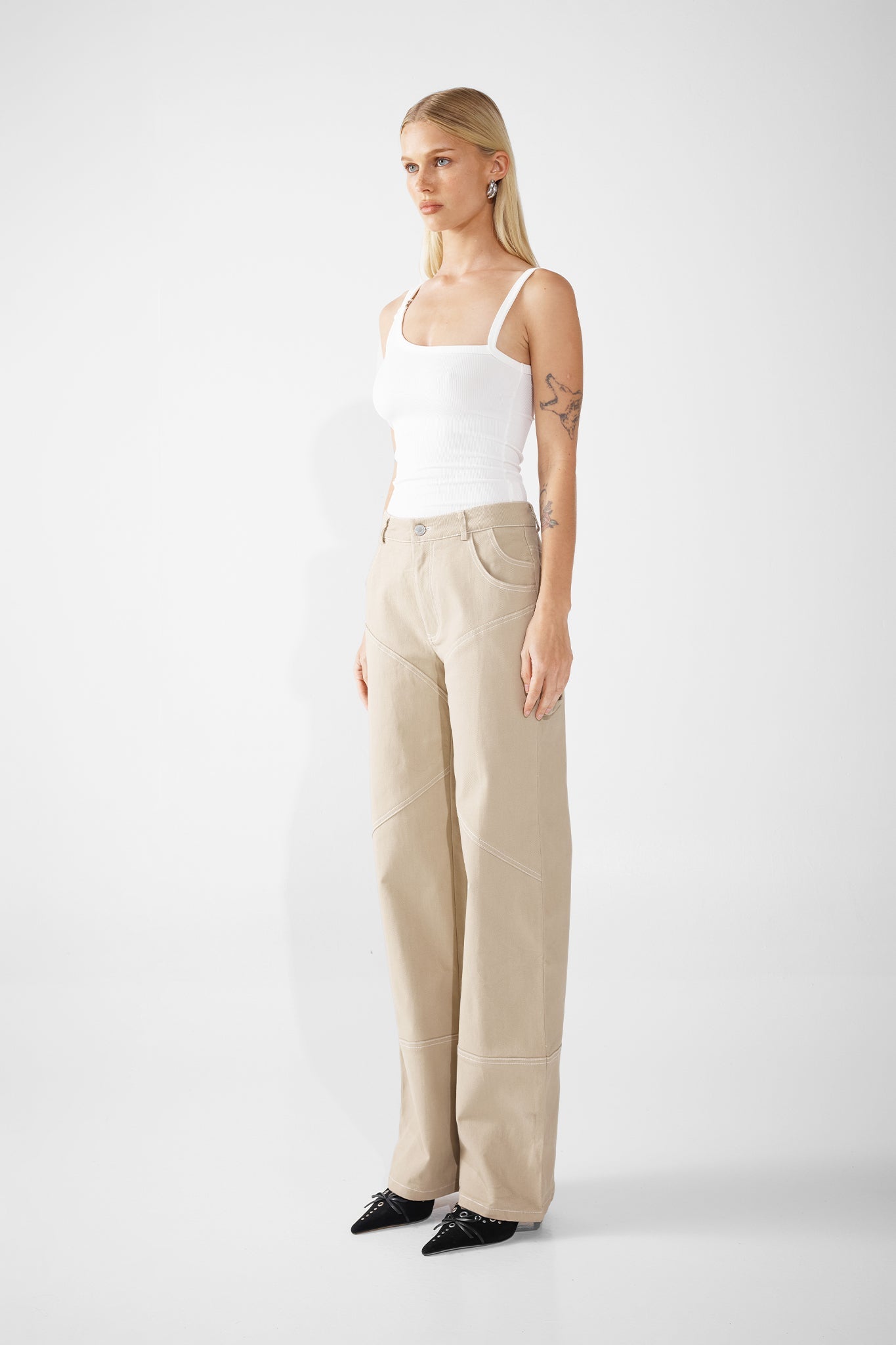 CYRUS JEANS IN BONE