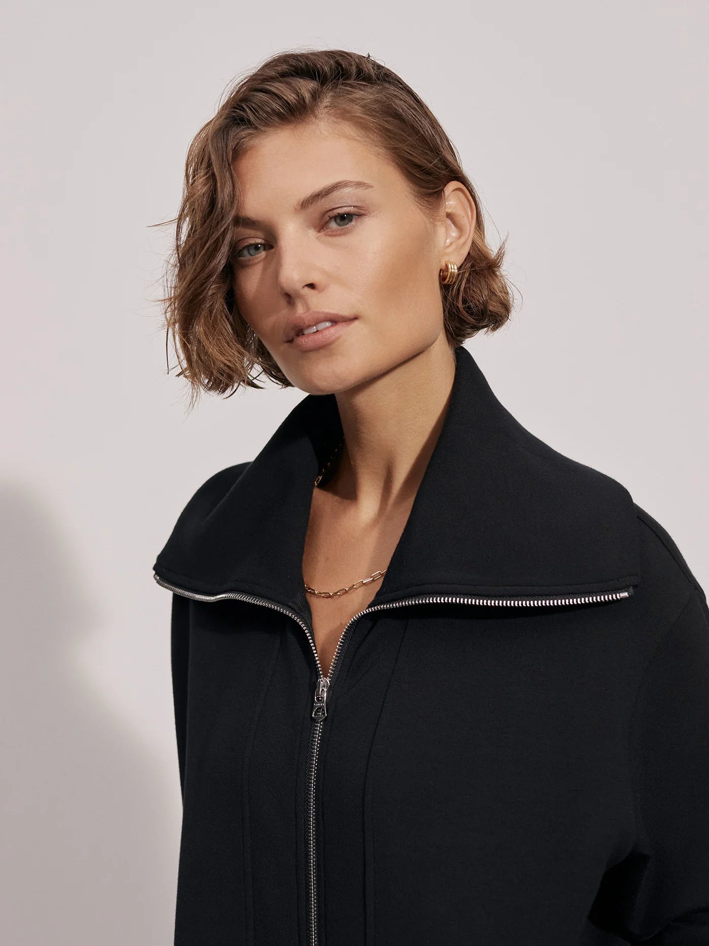 RALEIGH ZIP THROUGH SWEAT IN BLACK