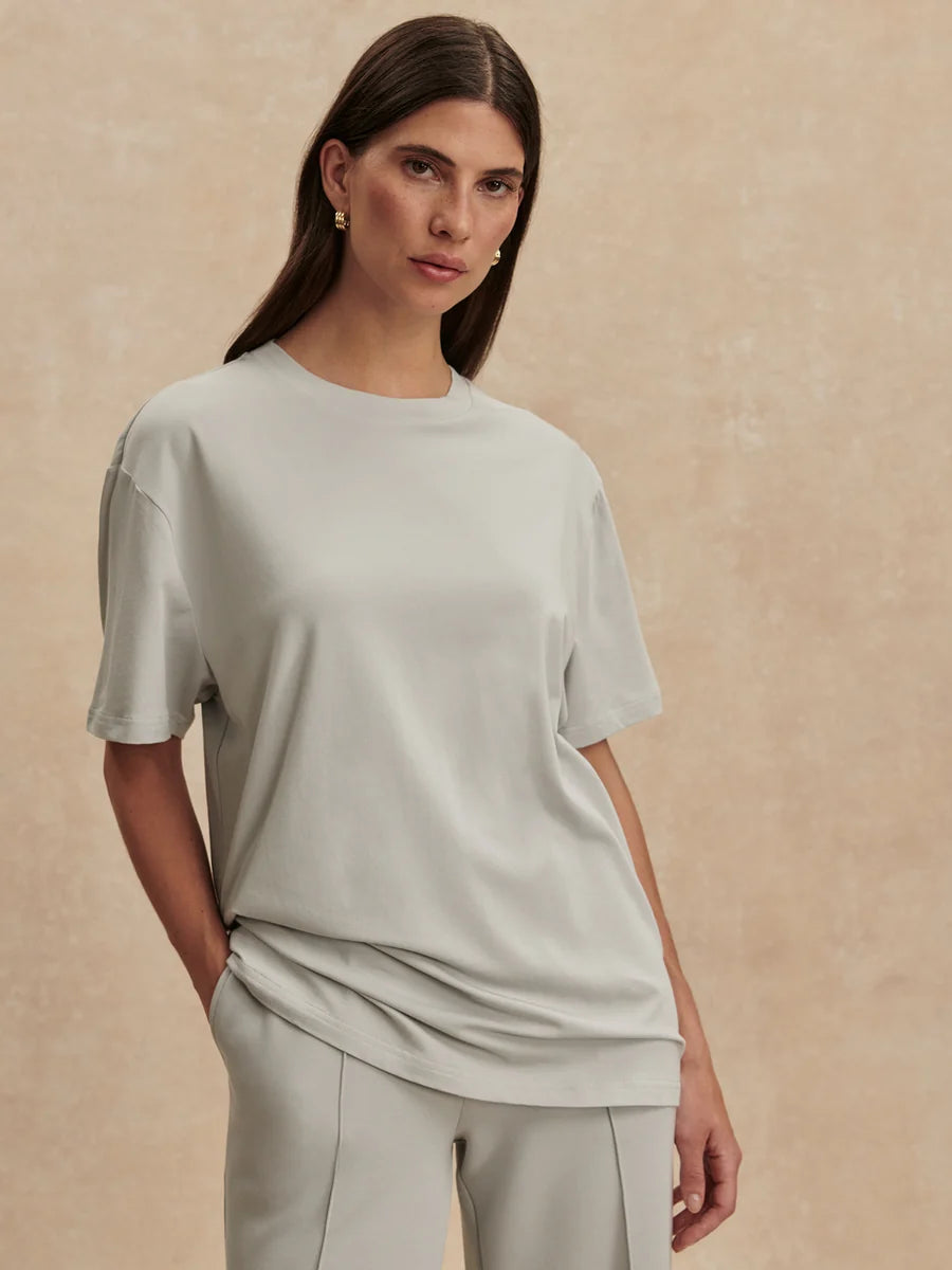LEIGHTON BOYFRIEND TEE IN BLUE CLAY