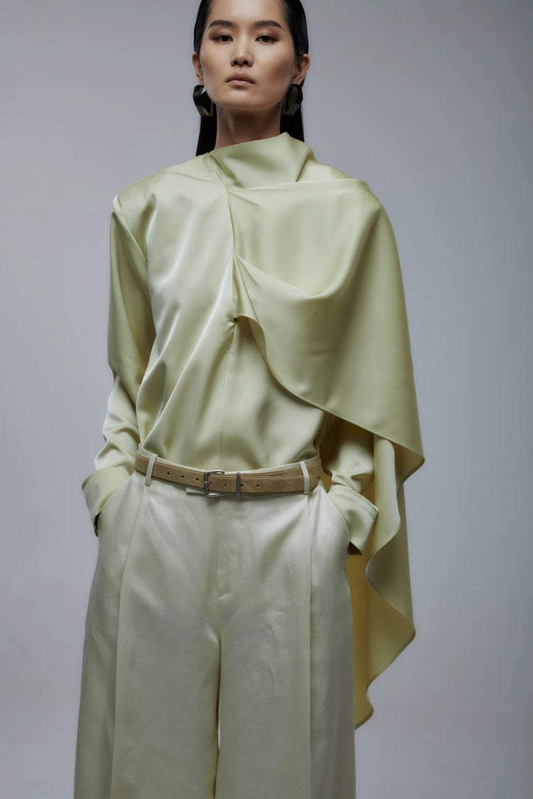 LEILA BLOUSE IN PALE YELLOW
