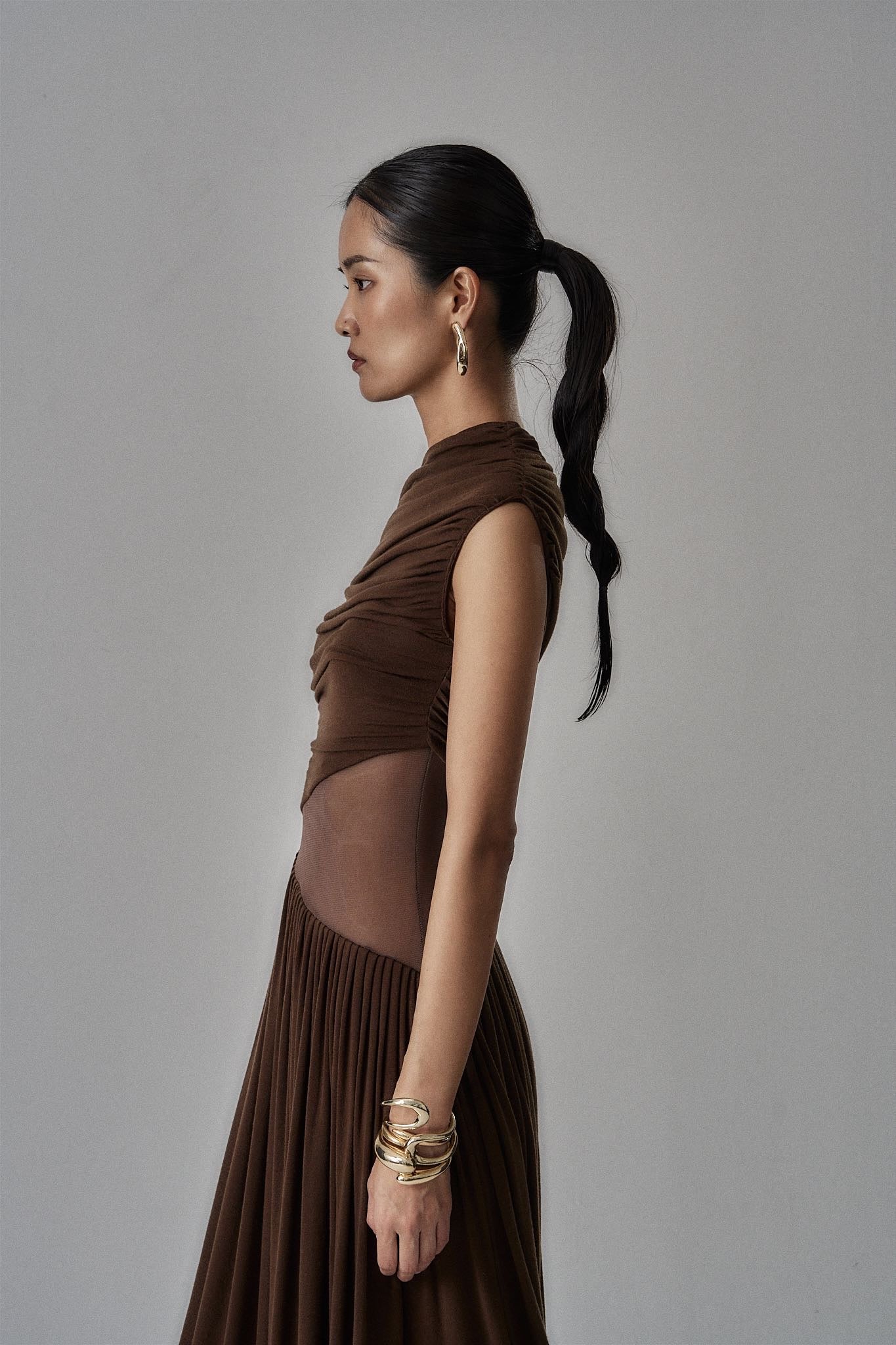 NEA DRESS IN BROWN