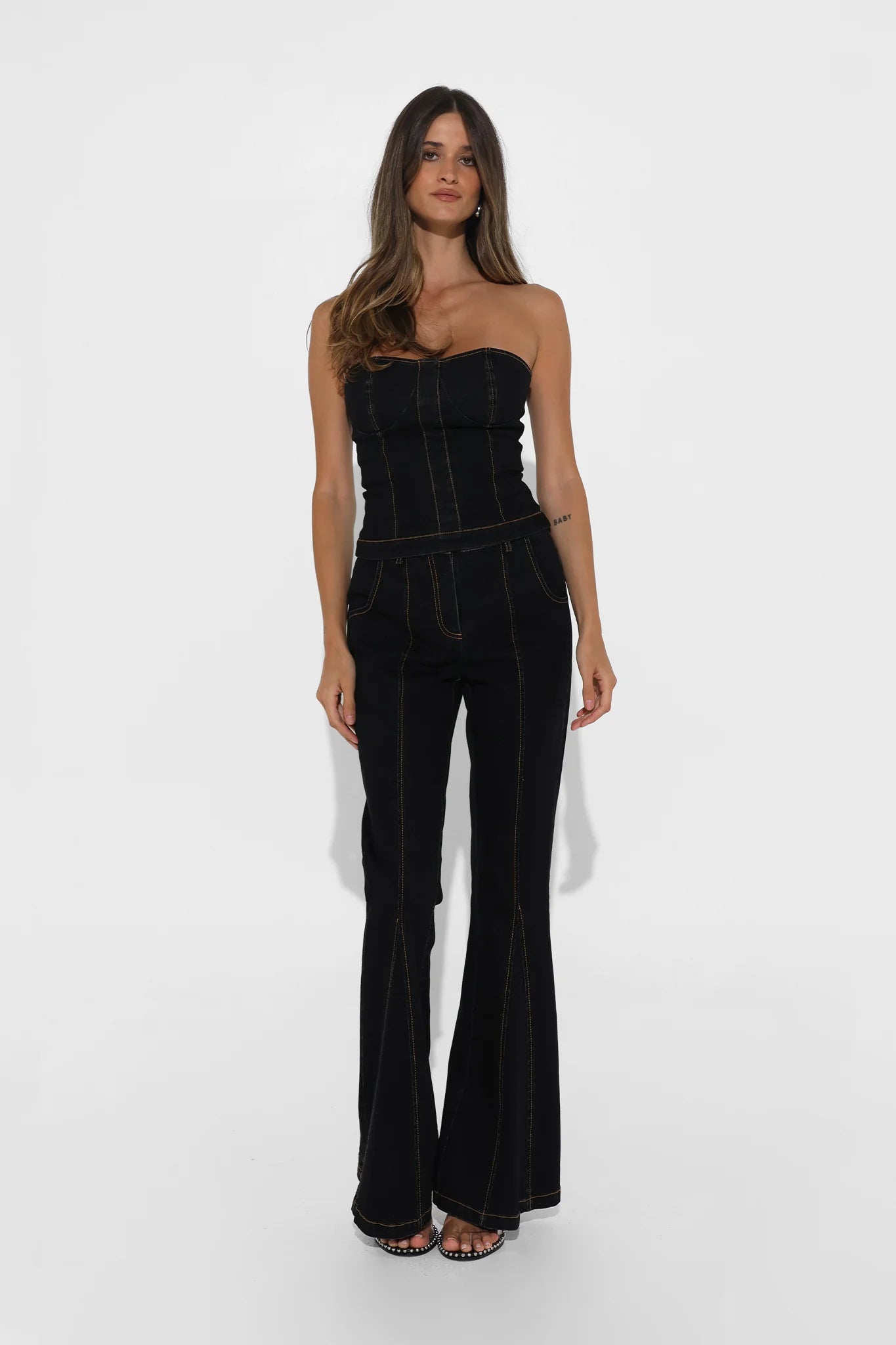 BROOKLYN JEANS IN BLACK