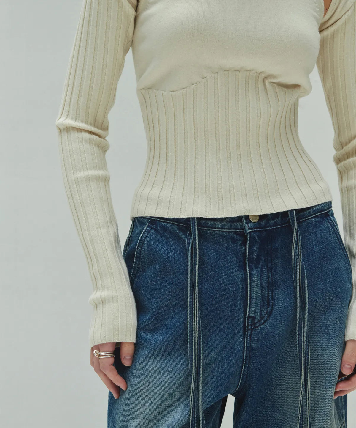 RIBBED BOLERO CARDIGAN IN IVORY