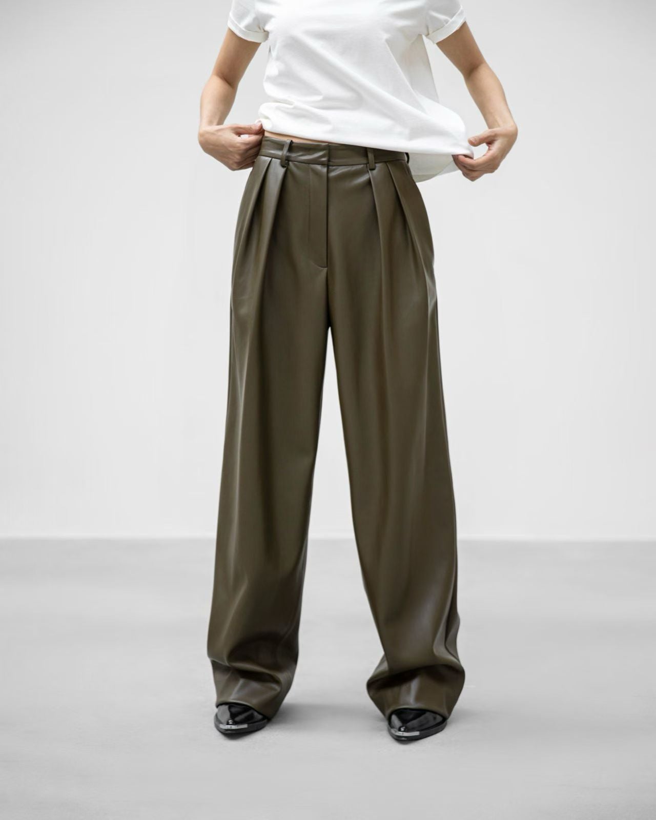 BLAKE PANTS IN OLIVE