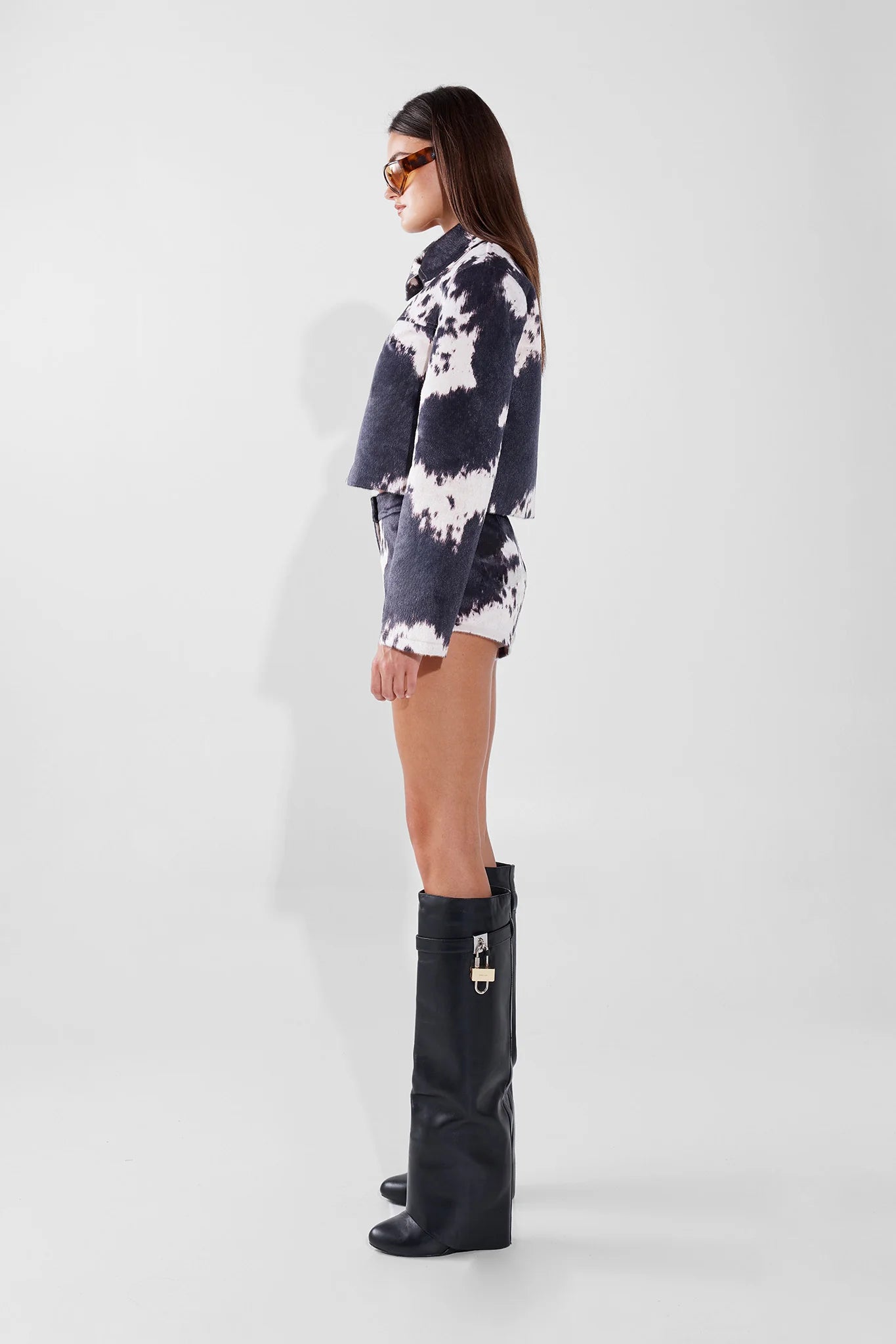 HELSA MICRO SHORTS IN COW