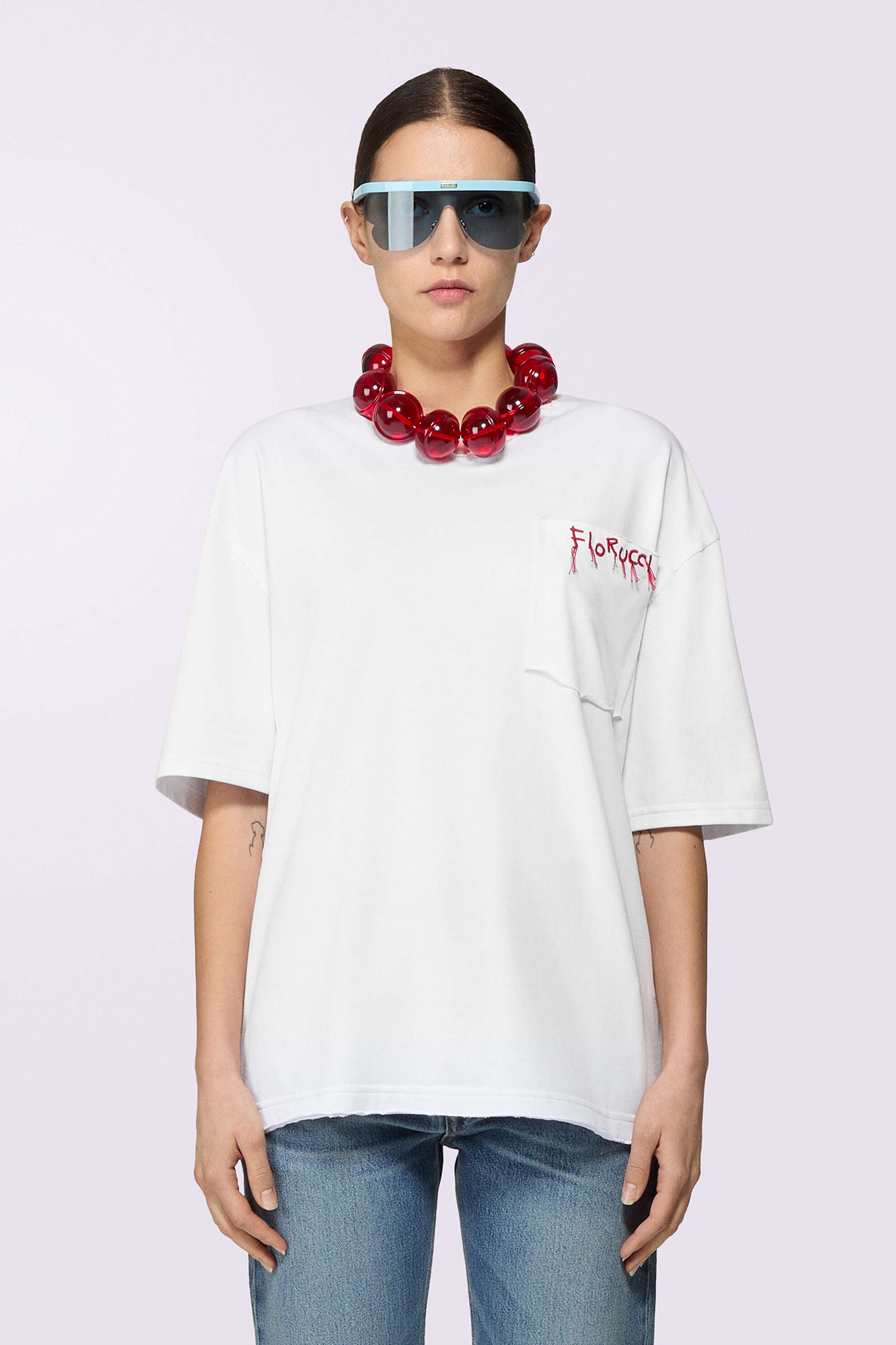 EMBROIDERED LOGO TSHIRT