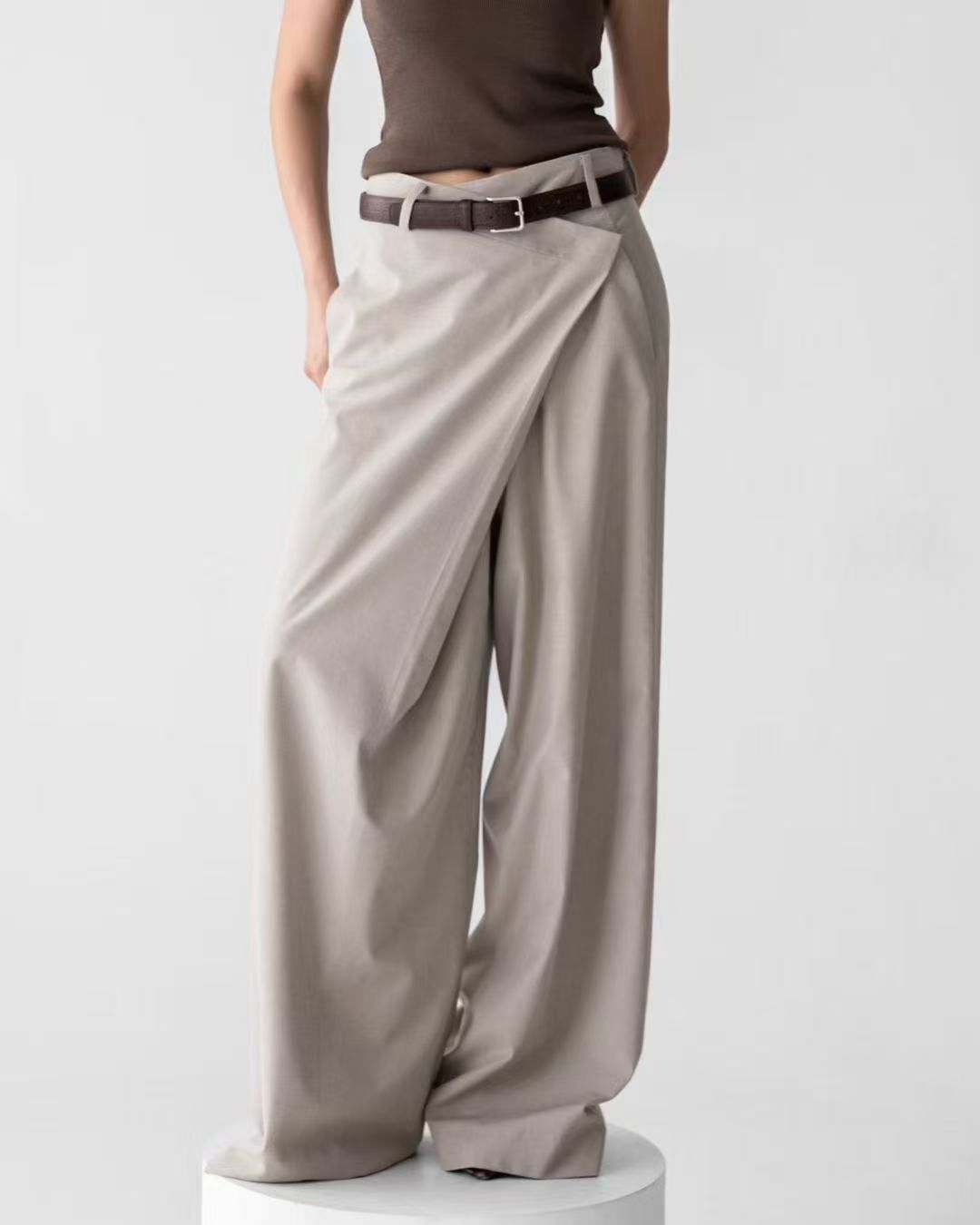 SASHA PANTS IN BEIGE