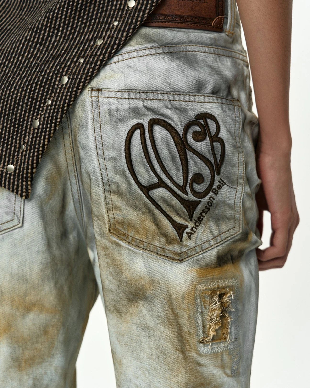 SPRAY BOOTSCUT JEANS