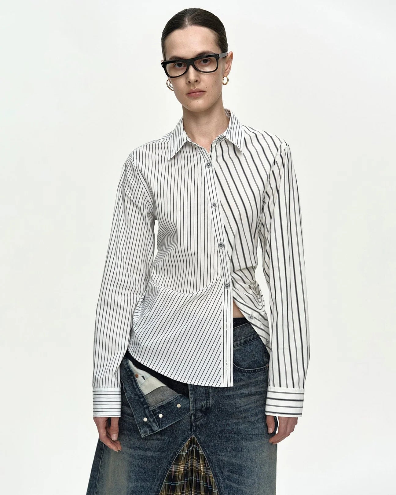 NOA STRIPED TWIST-TUCK SHIRT