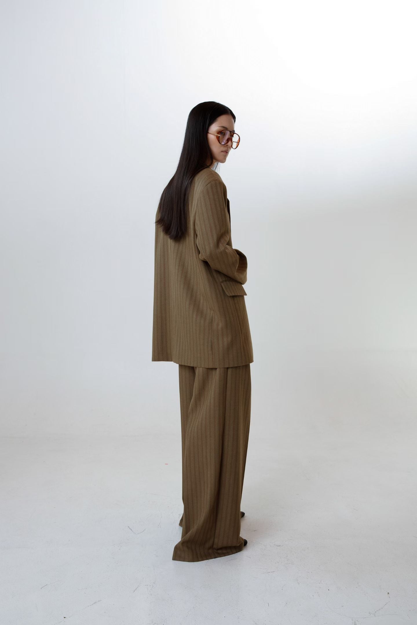 THE CAMDEN SET BROWN STRIPE