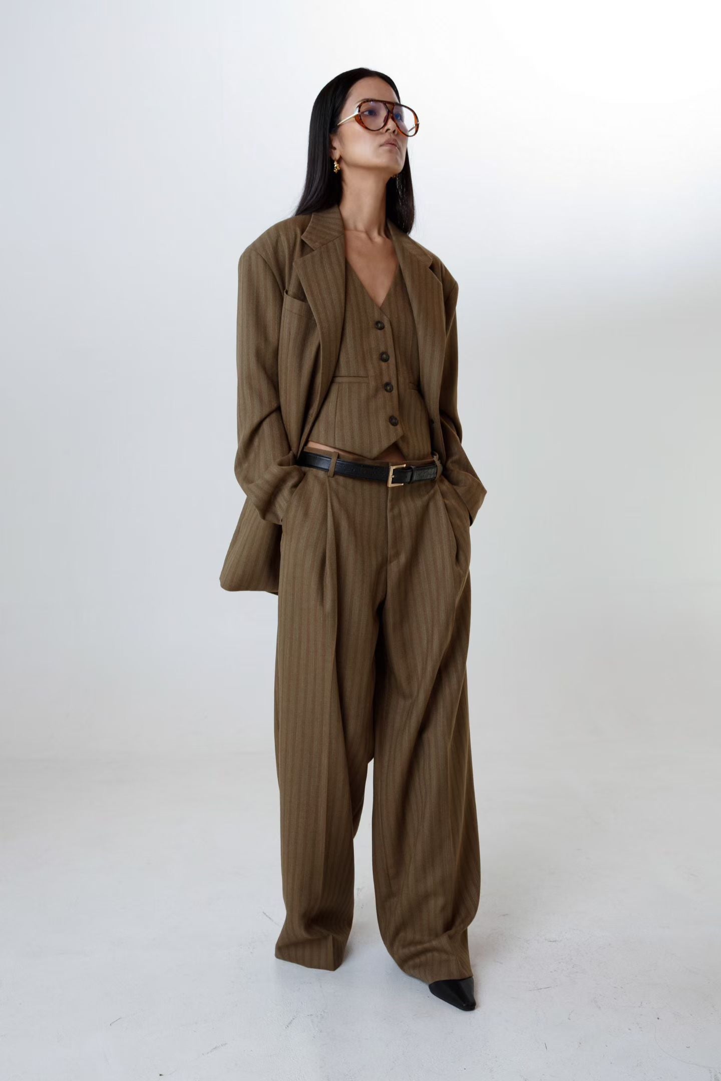 THE CAMDEN SET BROWN STRIPE