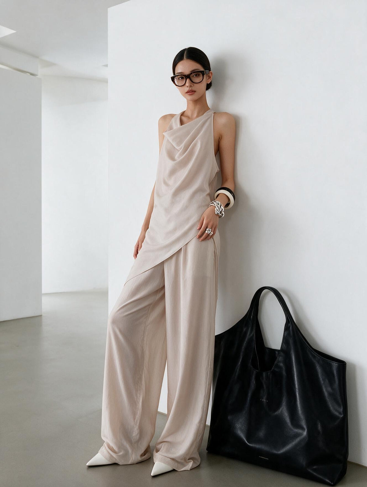 BEAUTY SET IN BEIGE