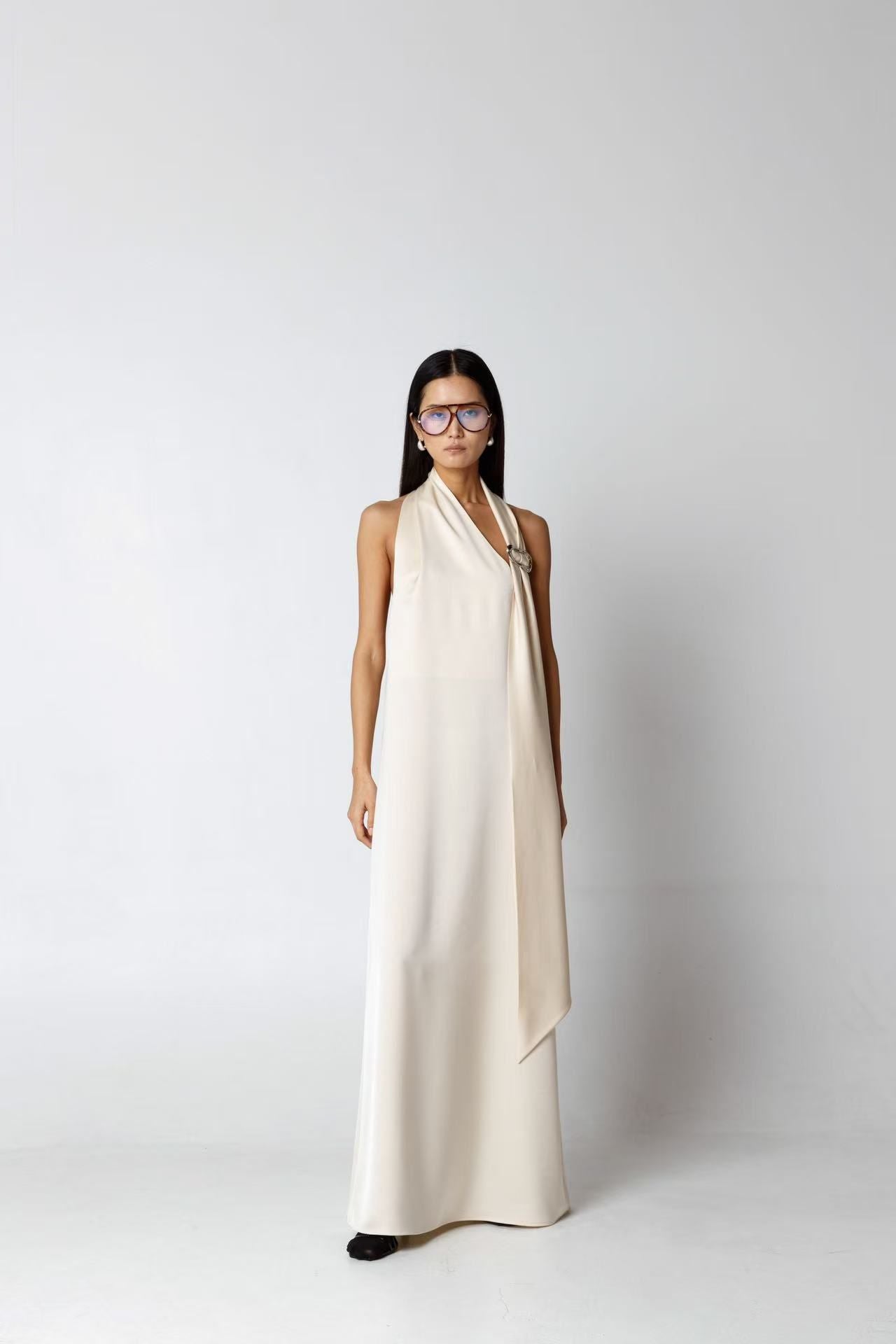 BERNA DRESS IN IVORY