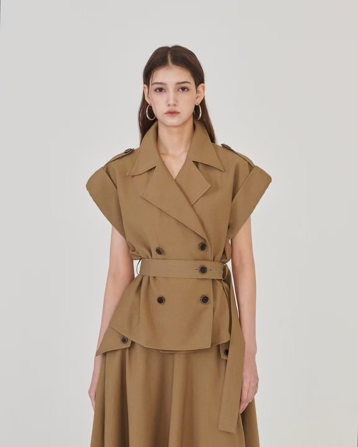 EVA VEST IN ARMY GREEN