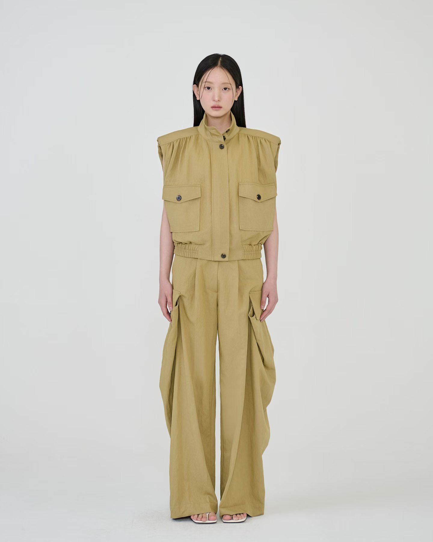 THE STELLA SET IN BEIGE