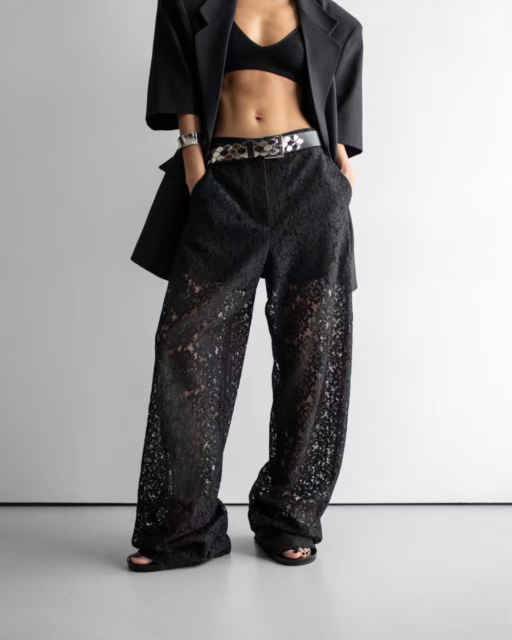ALF LACE PANTS IN BLACK