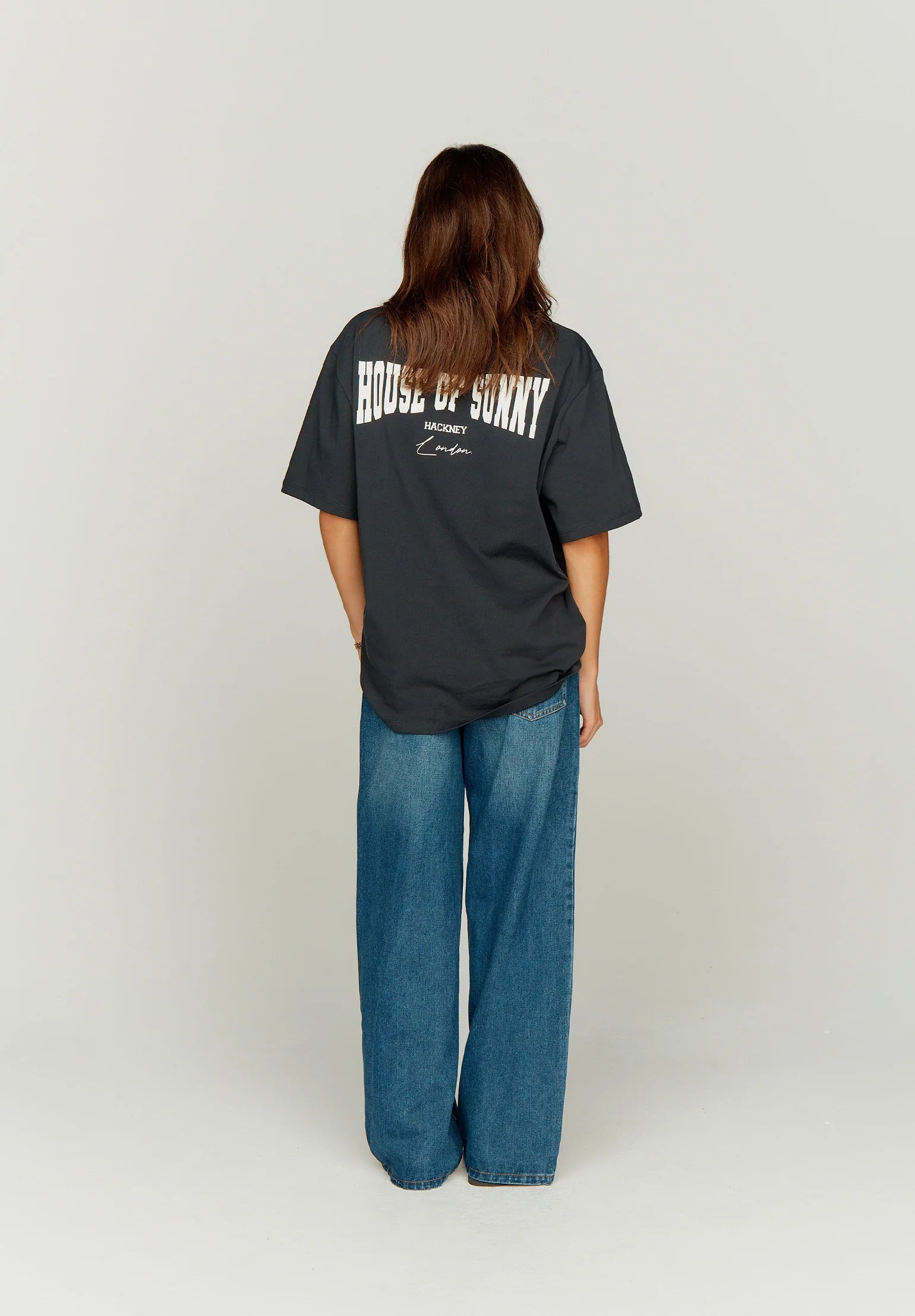 HACKNEY LOGO TEE JET BLACK