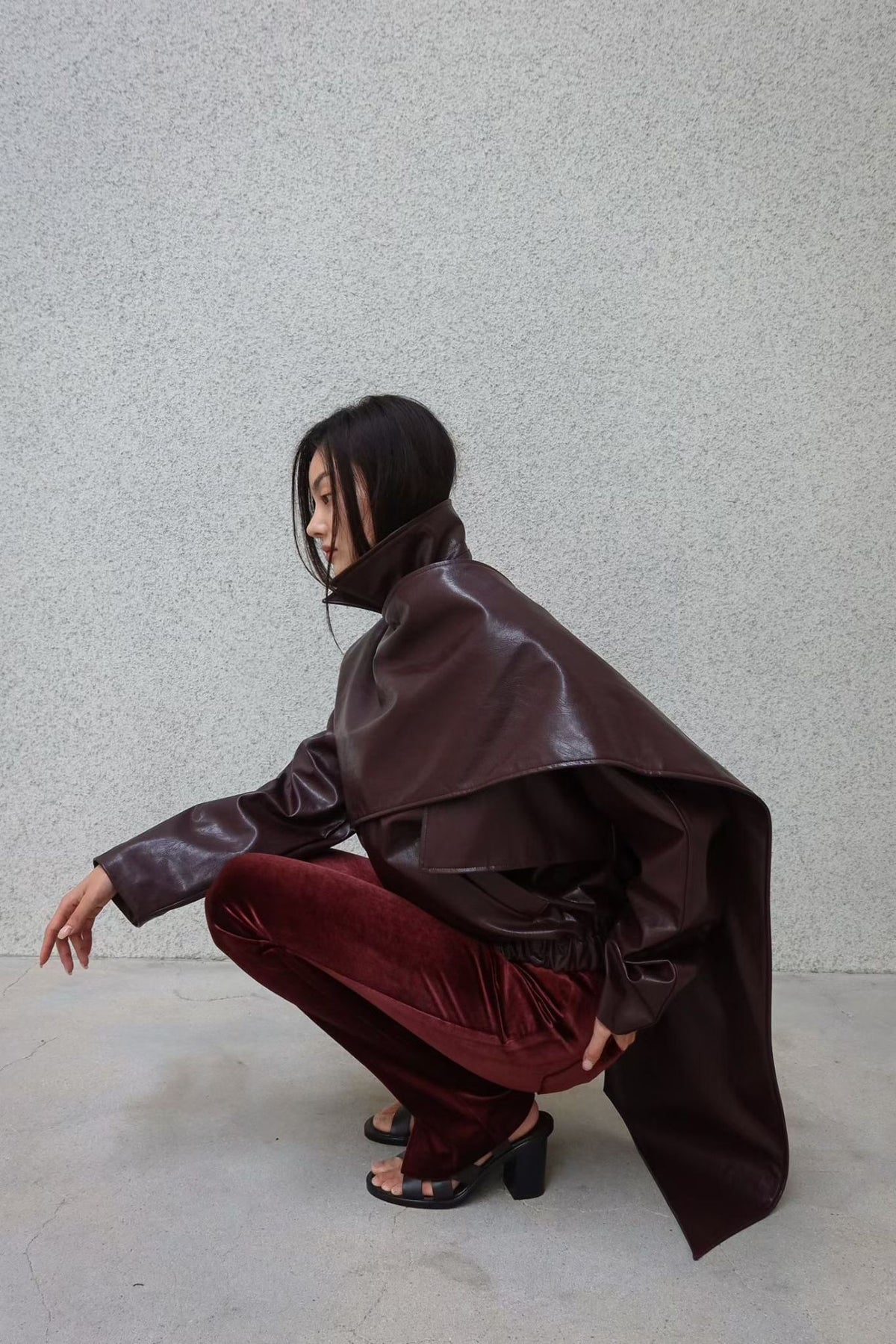 PRAGA JACKET IN BURGUNDY