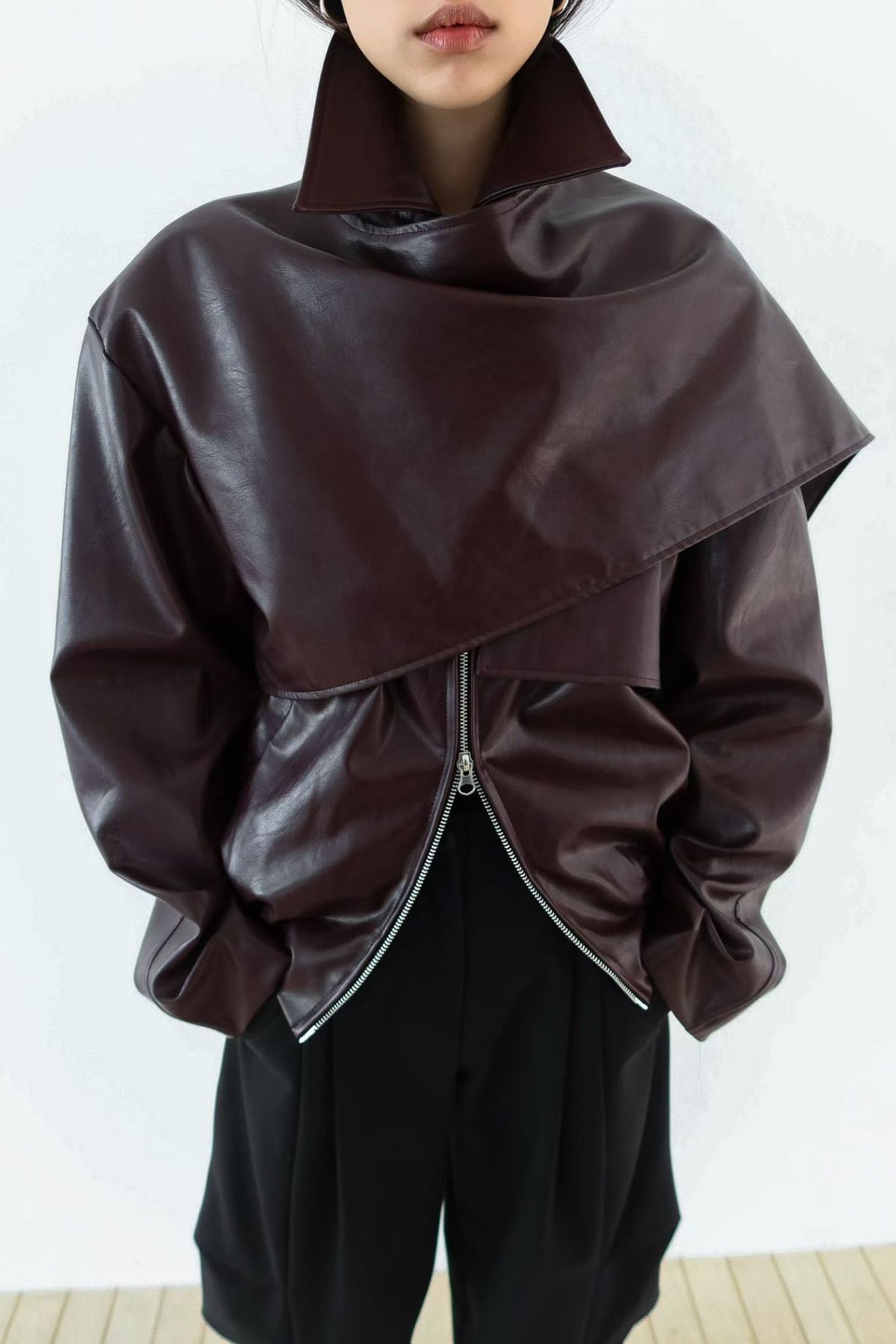 PRAGA JACKET IN BURGUNDY