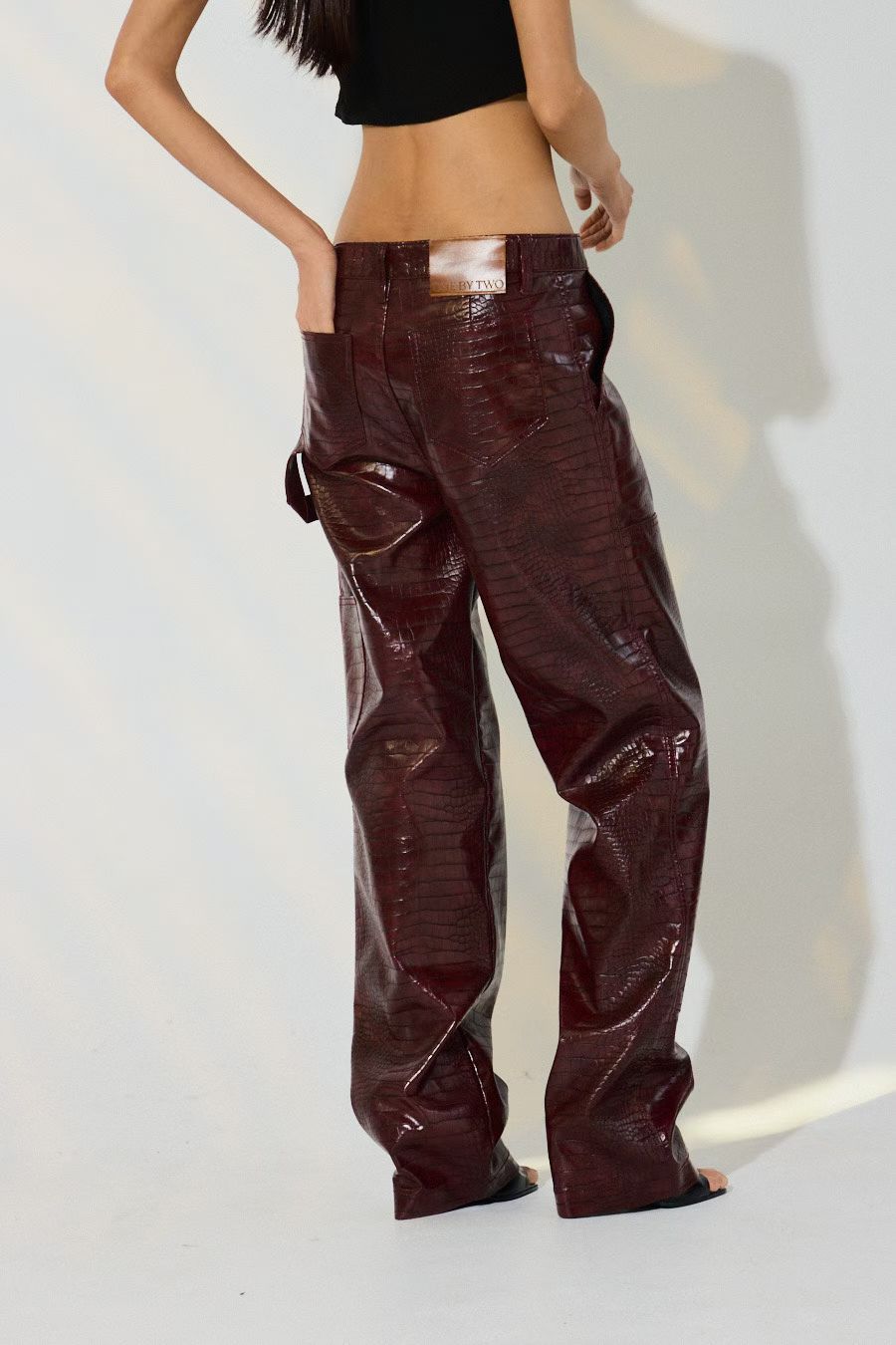 FEDE PANT IN BURGUNDY