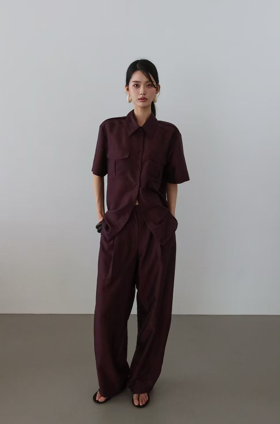 BENJAMIN SET IN BURGUNDY