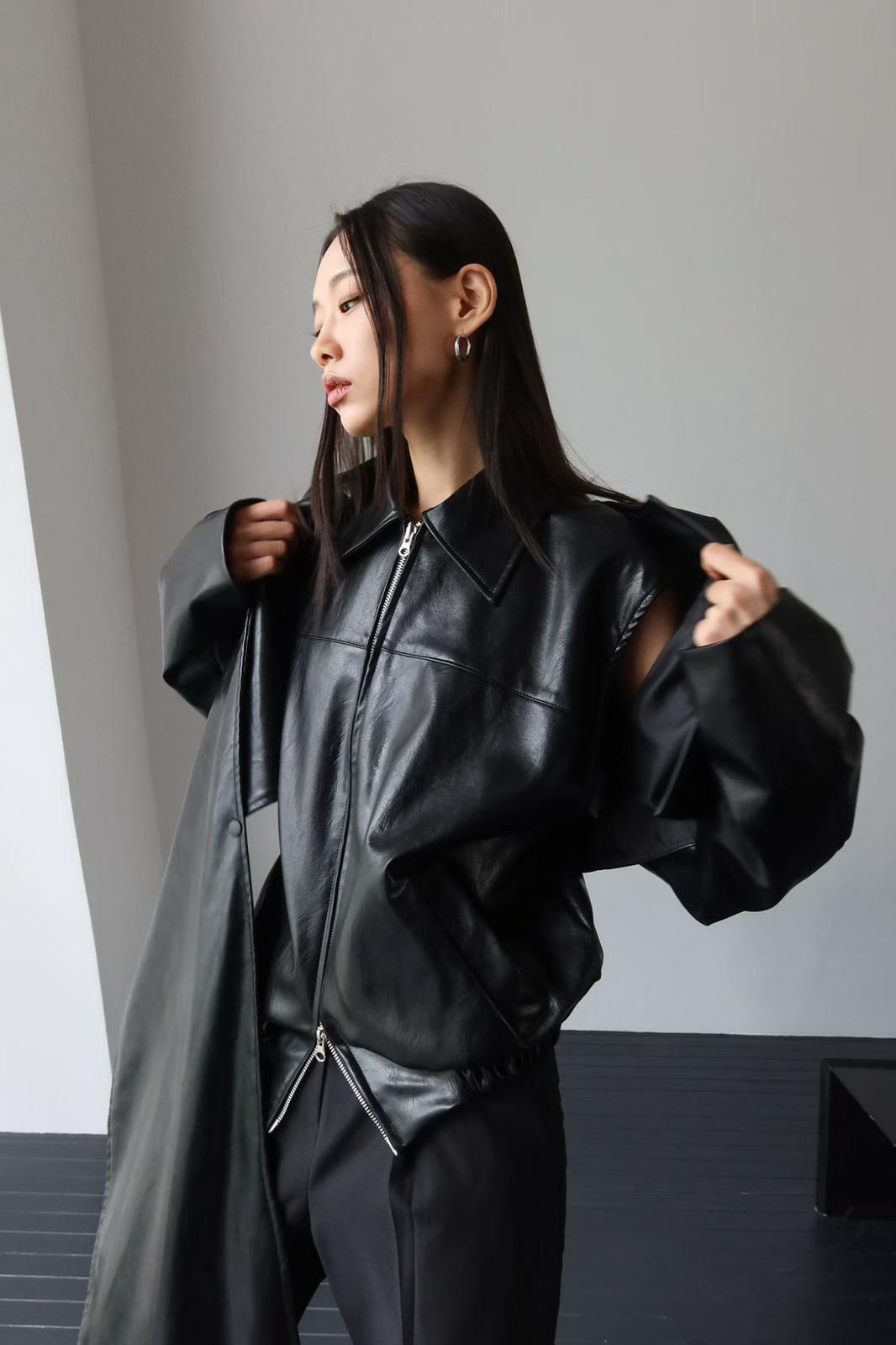 PRAGA JACKET IN BLACK