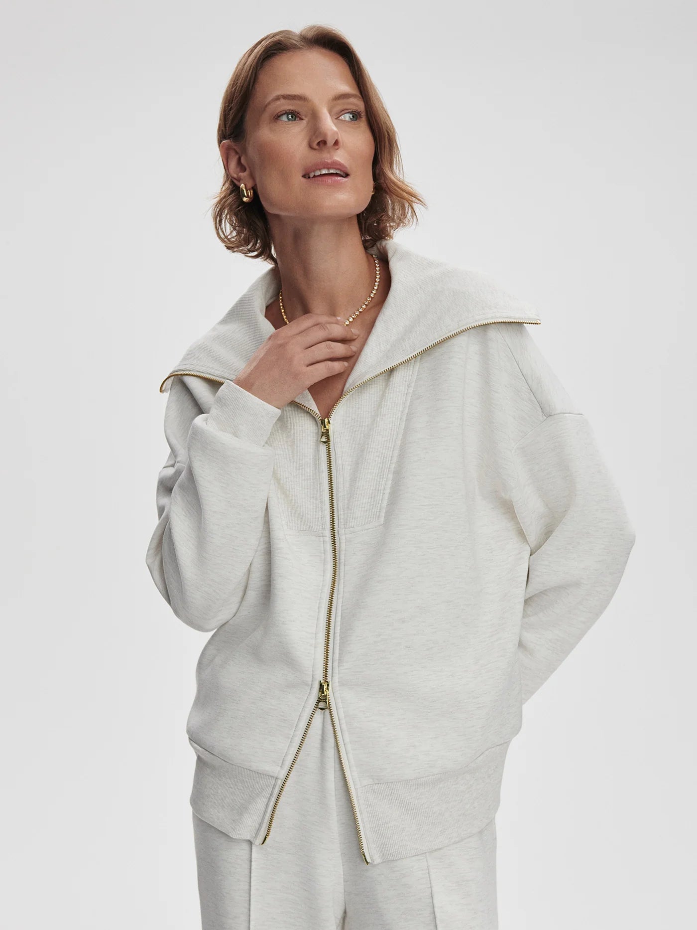 HALLEY ZIP THROUGH SWEAT