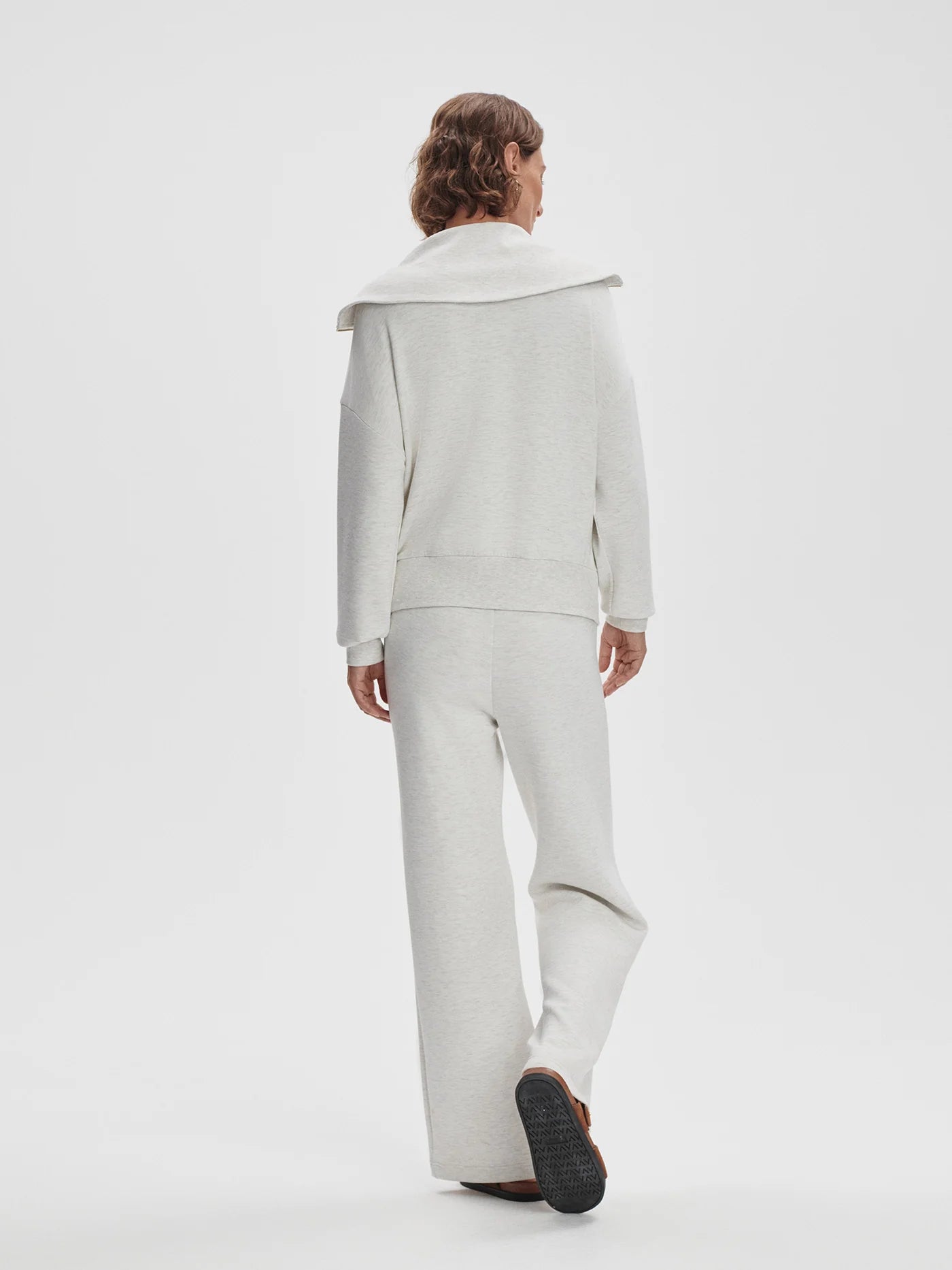 HALLEY ZIP THROUGH SWEAT