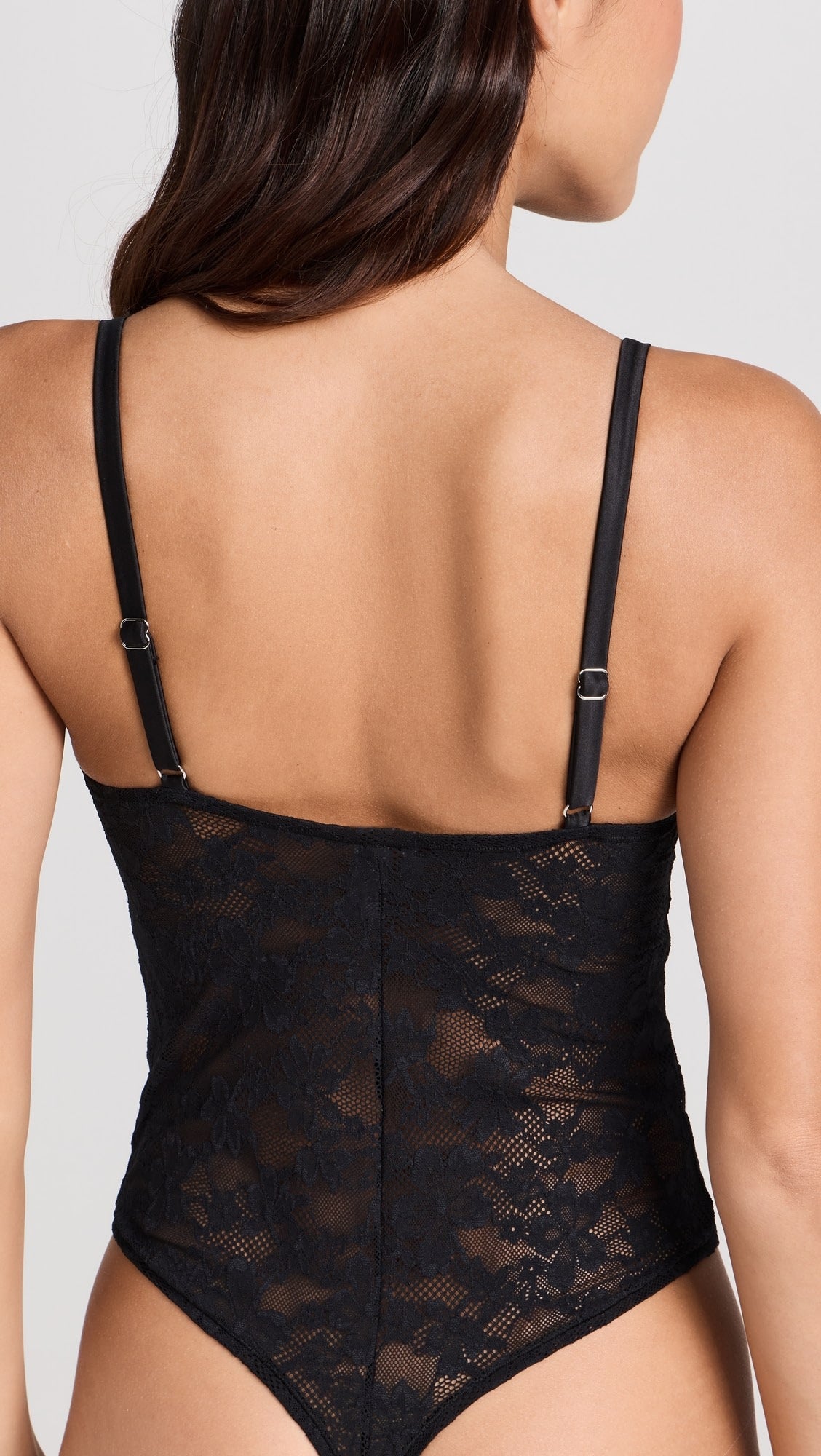 LE STRETCH MULTIFIT LACE IN BLACK