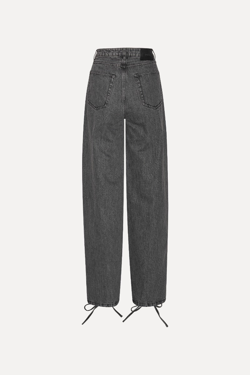 LACED WIDE LEG JEANS