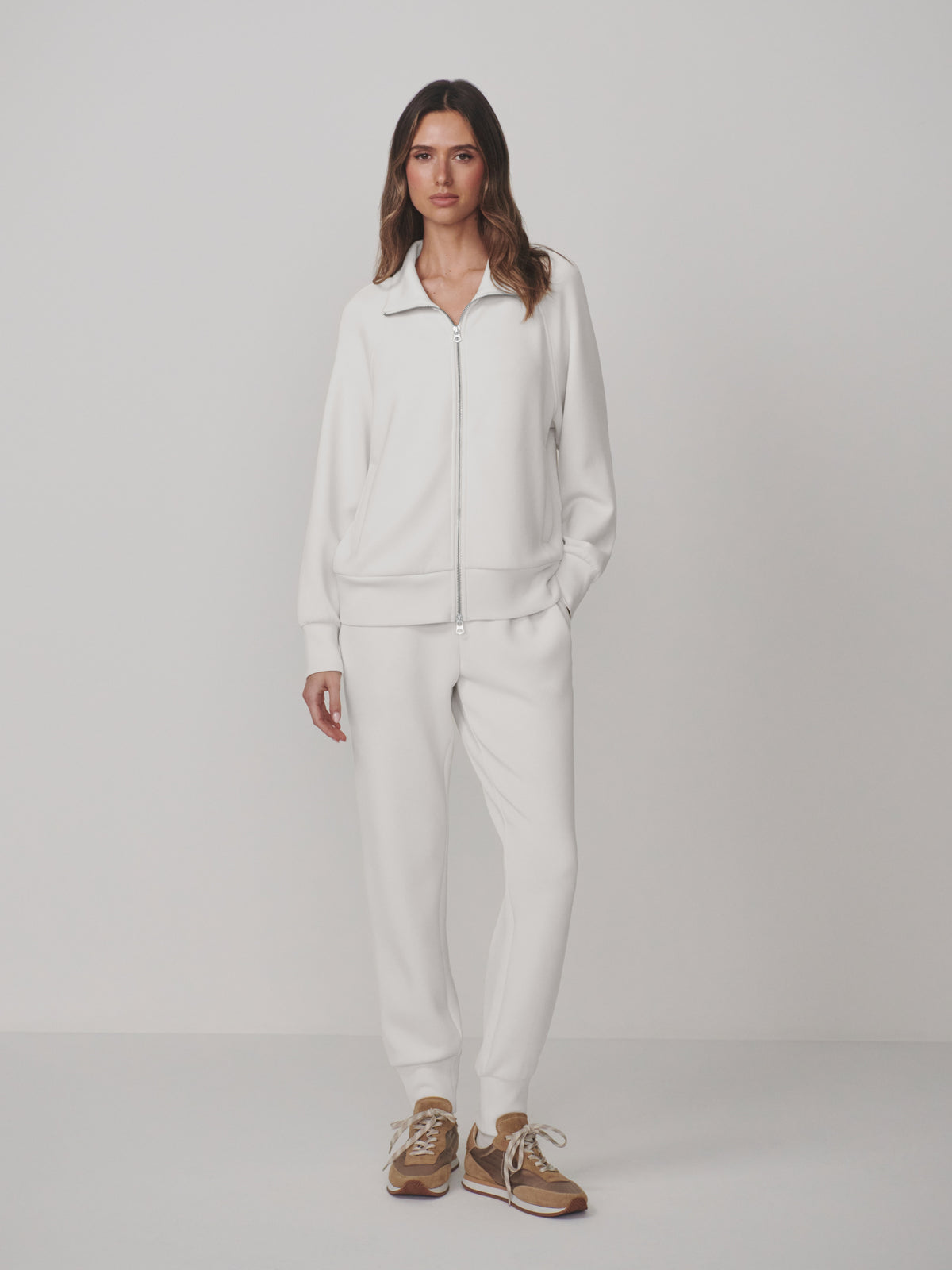 TYDE ZIP TROUGH SWEAT IN WHITE