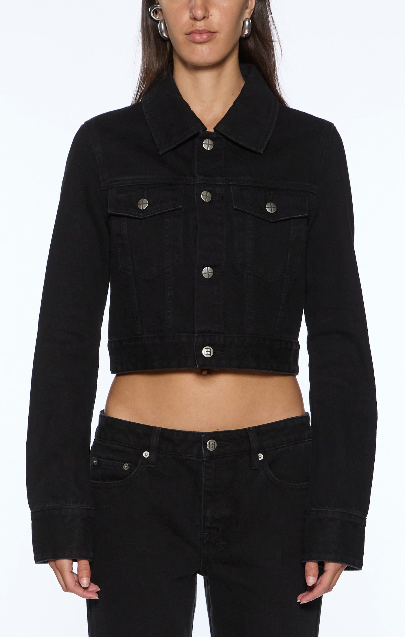 SLIM TRUCKER JET BLACK